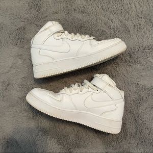 Nike Air Force 1 Mids